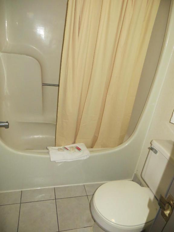 Hollywood Inn & Suites Gurnee Luaran gambar
