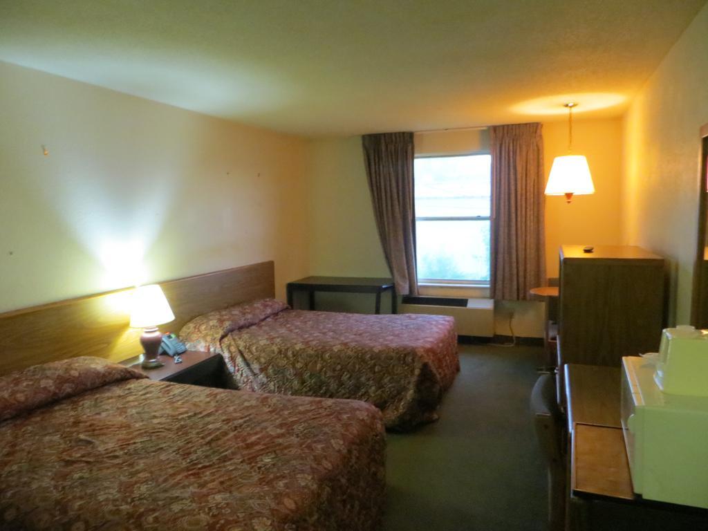 Hollywood Inn & Suites Gurnee Luaran gambar